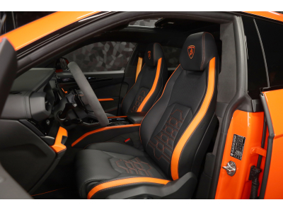 Lamborghini Urus SE - ARANCIO EGON