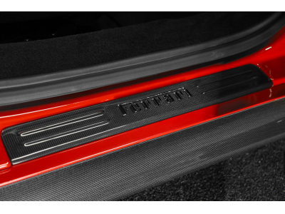 Ferrari SF90 Spider ROSSO CORSA METALLIC - FULL CARBON