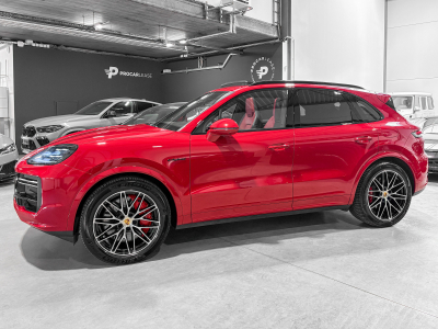 Porsche Cayenne COUPE TURBO E-HYBRID//21/BURMESTER/HEADUP/360°/SOFORT