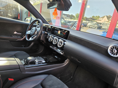 Mercedes-Benz A 180 D AMG LINE NEW MODEL PANO CUIR NAVI