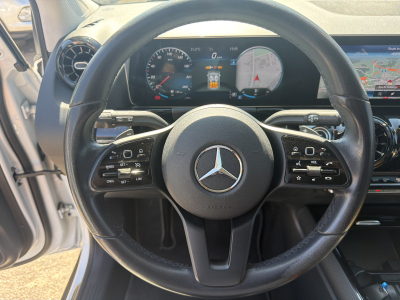 Mercedes-Benz B 180 136CV AUTO ATT-REM.