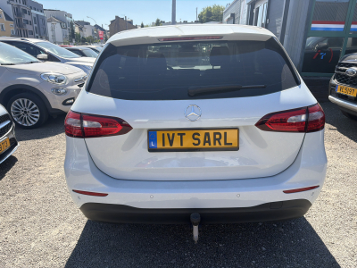 Mercedes-Benz B 180 136CV AUTO ATT-REM.
