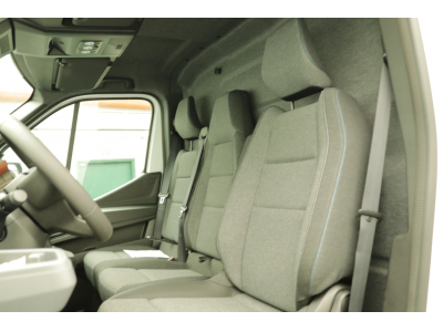 Renault Master 130 L2H2 Kamera/Holz/270° Türen
