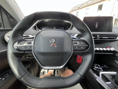 Peugeot 5008 1.5 BlueHdi Crossway 130cv 7 Places