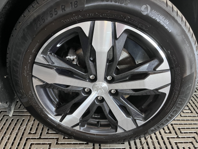 Peugeot 5008 1.5 BlueHdi Crossway 130cv 7 Places