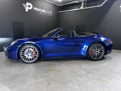 Porsche 992 CARRERA 4S CABRIOLET/ GENTIANE BLUE/ CHRONO/APPROVED