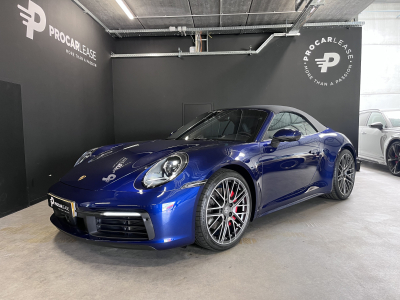 Porsche 992 CARRERA 4S CABRIOLET/ GENTIANE BLUE/ CHRONO/APPROVED