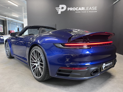 Porsche 992 CARRERA 4S CABRIOLET/ GENTIANE BLUE/ CHRONO/APPROVED