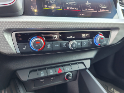 Audi A1 A1 SPORTBACK 30 TFSI S-LINE S-TRONIC CARPLAY ECLAIRAGE AMBIANCE