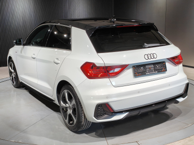 Audi A1 A1 SPORTBACK 30 TFSI S-LINE S-TRONIC CARPLAY ECLAIRAGE AMBIANCE