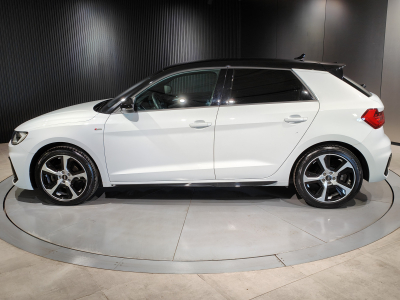 Audi A1 A1 SPORTBACK 30 TFSI S-LINE S-TRONIC CARPLAY ECLAIRAGE AMBIANCE