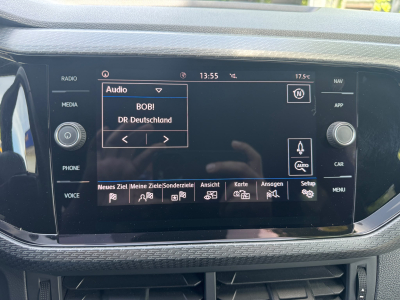 Volkswagen T-Cross VOLKSWAGEN T-CROSS R-LINE LED AUTOMATIK LEDER NAVI DIGITAL COCKPIT