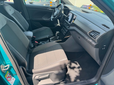 Volkswagen T-Cross VOLKSWAGEN T-CROSS R-LINE LED AUTOMATIK LEDER NAVI DIGITAL COCKPIT
