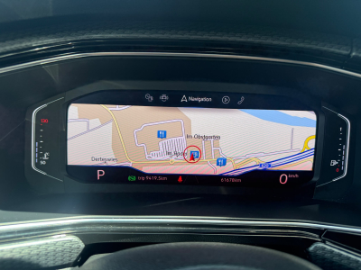 Volkswagen T-Cross VOLKSWAGEN T-CROSS R-LINE LED AUTOMATIK LEDER NAVI DIGITAL COCKPIT