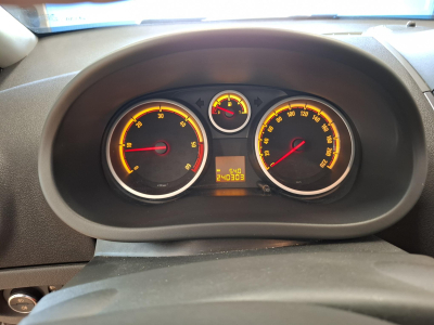Opel Corsa 1.3 16V CDTI 95 Cosmo - Navi -