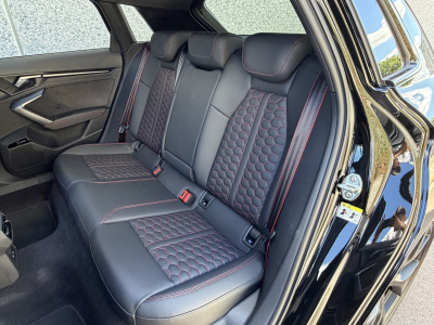 Audi RS3 2.5 TFSI SPORTBACK QUATTRO/ MAGNETIC RIDE/SPORT RS/360°/SONOS