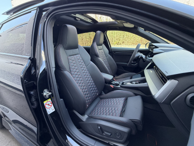 Audi RS3 2.5 TFSI SPORTBACK QUATTRO/ MAGNETIC RIDE/SPORT RS/360°/SONOS