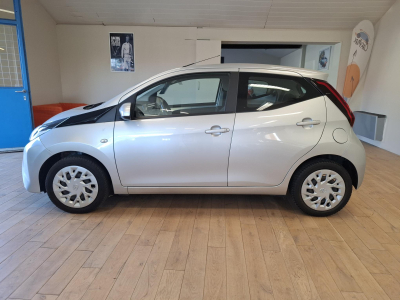 Toyota Aygo 1.0 VVT-i X-Play