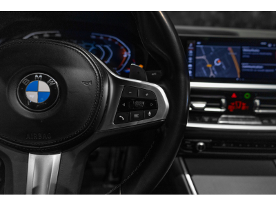BMW 320 i BERLINE M-SPORT