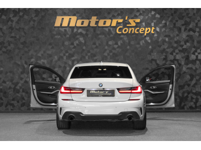 BMW 320 i BERLINE M-SPORT