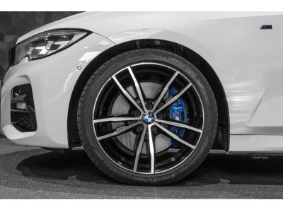 BMW 320 i BERLINE M-SPORT