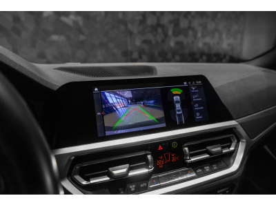 BMW 320 i BERLINE M-SPORT