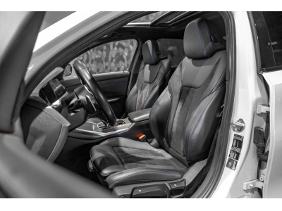 BMW 320 i BERLINE M-SPORT