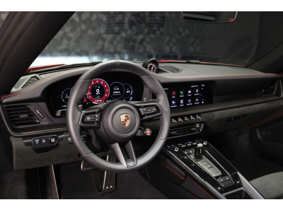 Porsche 992 .2 Targa 4 GTS PDK - ROUGE CARMIN