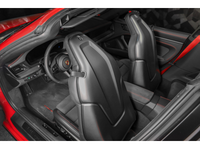 Porsche 992 .2 Targa 4 GTS PDK - ROUGE CARMIN