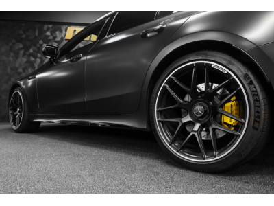 Mercedes-Benz AMG GT 53 4 MATIC + - GRAPHITE MAGNO DESIGNO