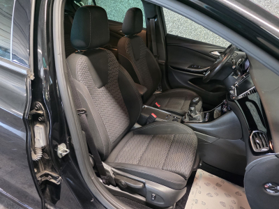 Opel Astra 1.4 150 TURBO NAVI 1 HAND