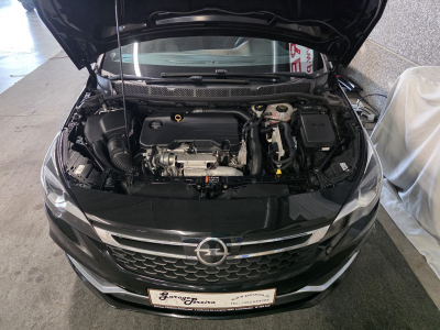 Opel Astra 1.4 150 TURBO NAVI 1 HAND