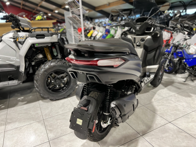 Piaggio MP3 530 