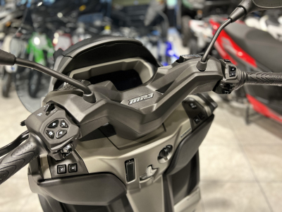 Piaggio MP3 530 