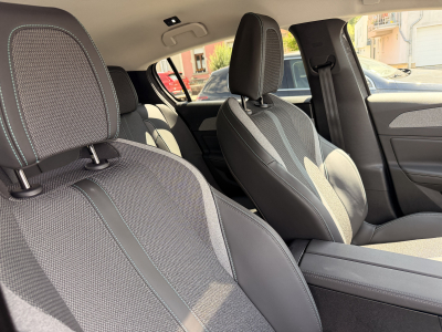 Peugeot 308 1.2 Hybride 145 ALLURE e-DCS6