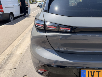 Peugeot 308 1.2 Hybride 145 ALLURE e-DCS6