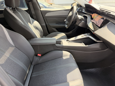 Peugeot 308 1.2 Hybride 145 ALLURE e-DCS6