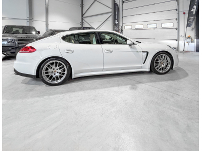 Porsche Panamera Panamera E-Hybrid S /20/Bi-Xenon/PANO/360°/Leder