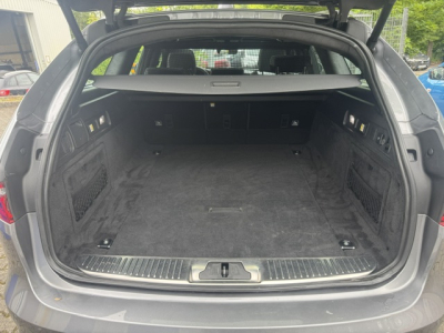 Jaguar XF JAGUAR XF 2.0 D R-SPORT PANORAMA LEDER NAVI KAMERA KEYLESS