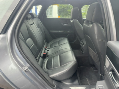 Jaguar XF JAGUAR XF 2.0 D R-SPORT PANORAMA LEDER NAVI KAMERA KEYLESS