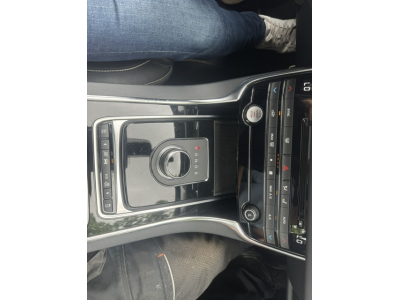 Jaguar XF JAGUAR XF 2.0 D R-SPORT PANORAMA LEDER NAVI KAMERA KEYLESS