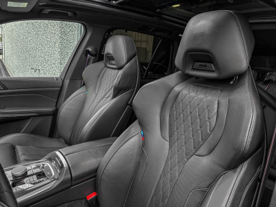 BMW X5 BMW X5 xDrive50e M Sport Pro –M SPORT SEATS - Individual Tanzanite Blue II – Merino – M Carbon – 22