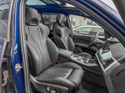 BMW X5 BMW X5 xDrive50e M Sport Pro –M SPORT SEATS - Individual Tanzanite Blue II – Merino – M Carbon – 22