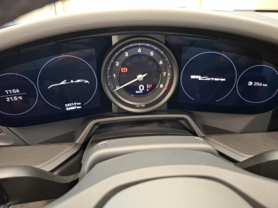 Porsche 992 911 Carrera Cabriolet PDK