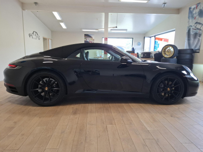 Porsche 992 911 Carrera Cabriolet PDK