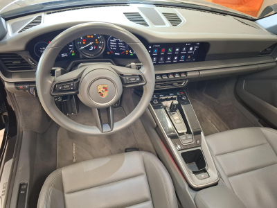 Porsche 992 911 Carrera Cabriolet PDK