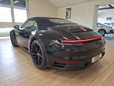 Porsche 992 911 Carrera Cabriolet PDK