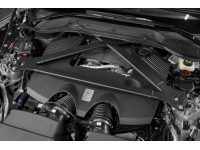 Aston Martin DB12 V8 Twin Turbo - ALUMINITE SILVER