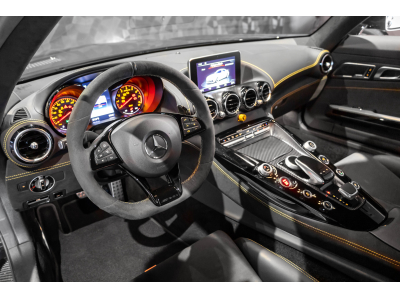 Mercedes-Benz AMG GT R Coupé V8 Bi-Turbo