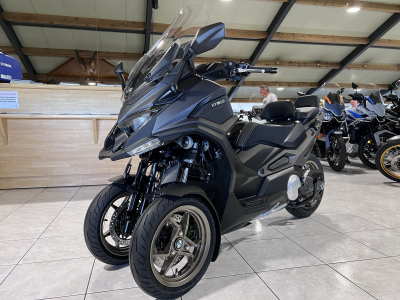 Kymco CV3 575